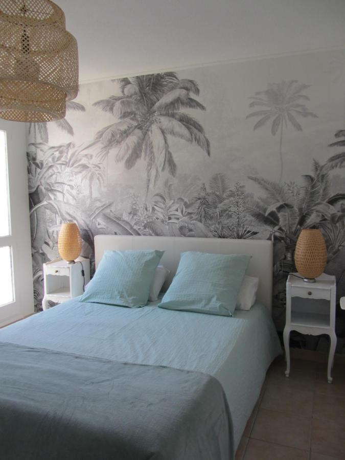 Appartement Les Cigales Rez De Jardin A 10Mn Des Plus Belles Plages Hyères المظهر الخارجي الصورة